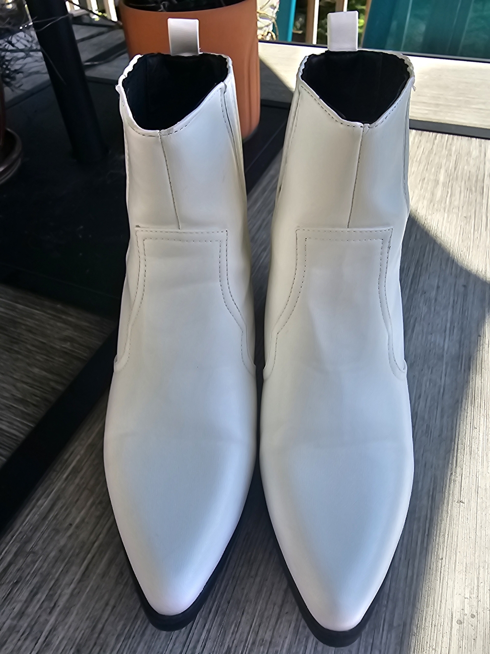 Wild Diva White Pointed Chelsea Ankle Boots